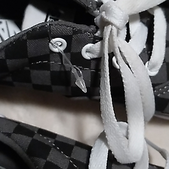 NEW! Youth VANS sz 3 - Picture 6 of 6